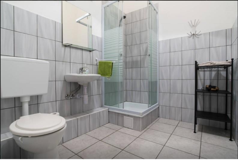 Sparrowl Apartments Boedapest Kamer foto